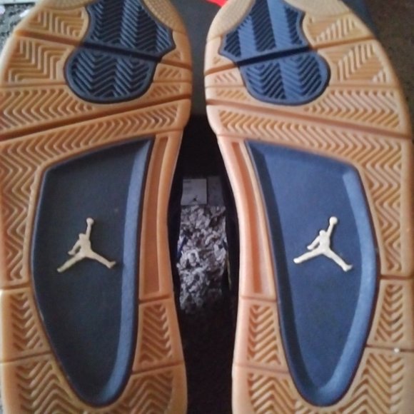 Jordan 4 dunk from above main image 7